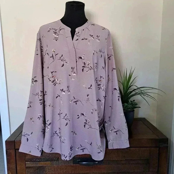 Hilary Radley Floral Blouse Large  Purple Lilac Popover Long Sleeve Shirt - Picture 1 of 10